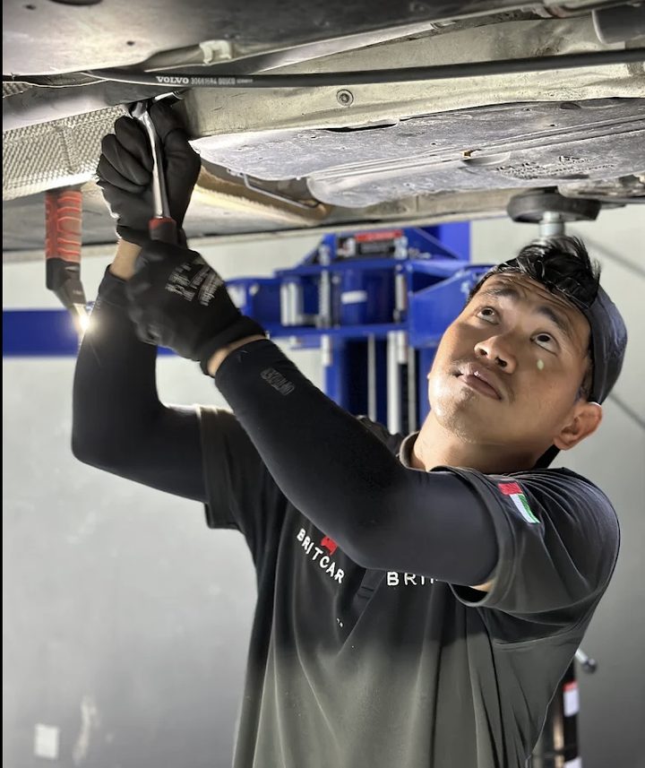 Gearbox and transmission repair at Britfix Auto Repair Dubai